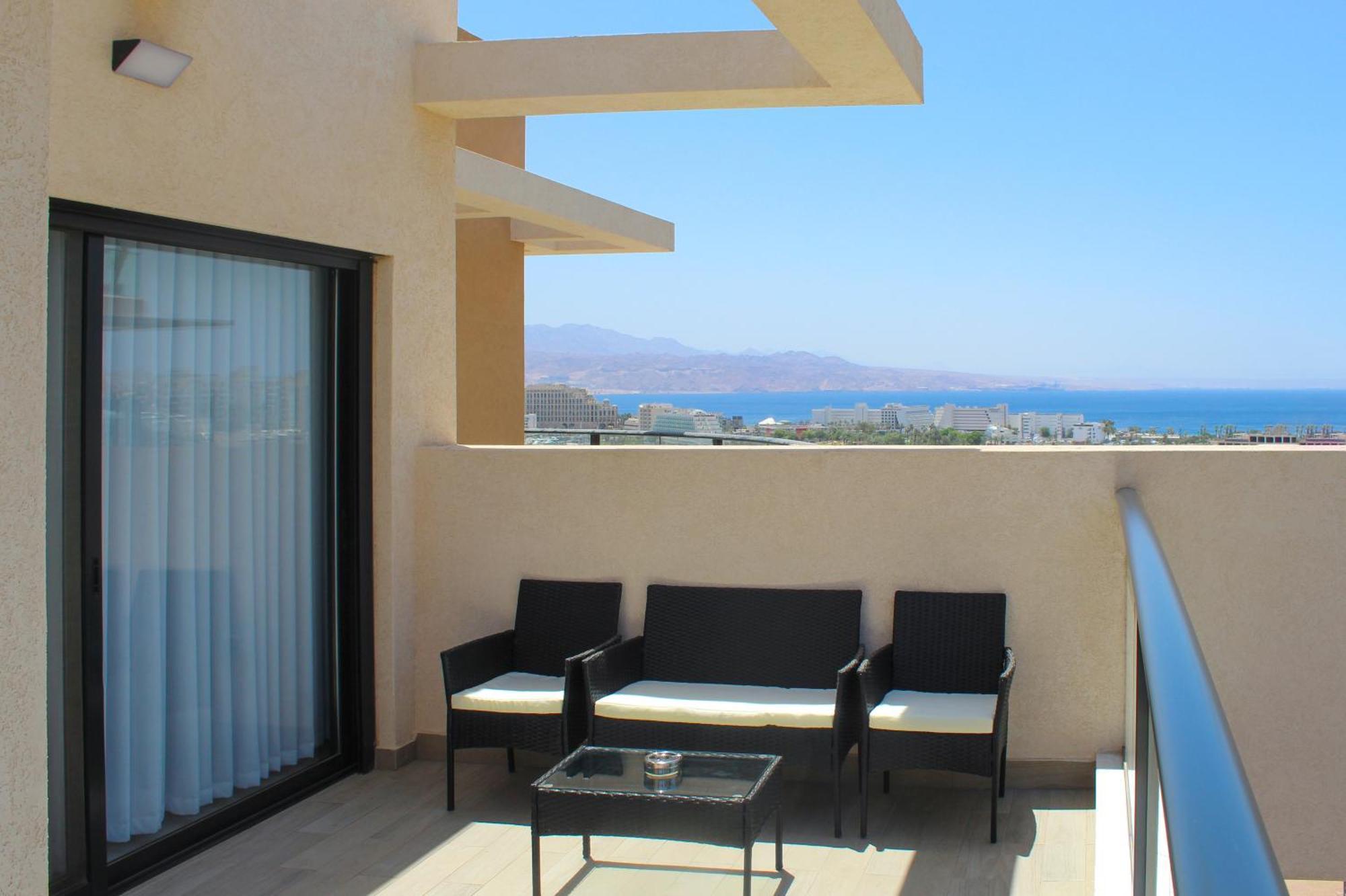 Luxury #66 By Hashdera דירה *